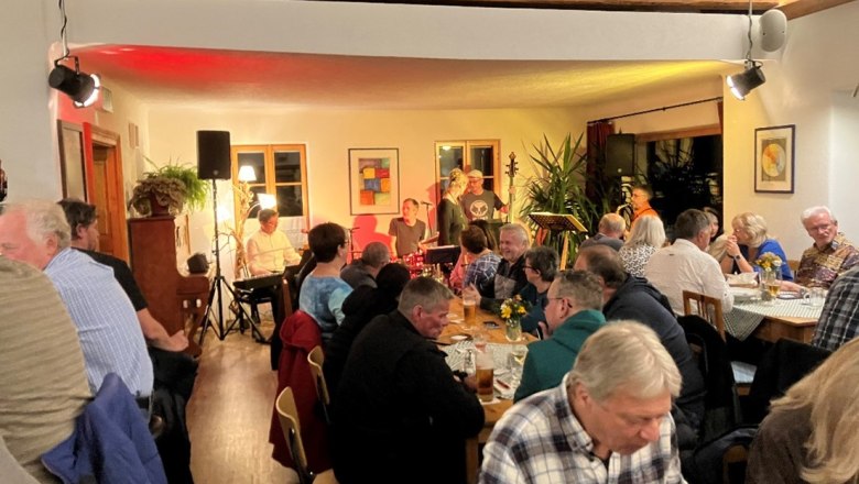 Veranstaltung, © Dorfbründl Veranstaltung, © Dorfbründl