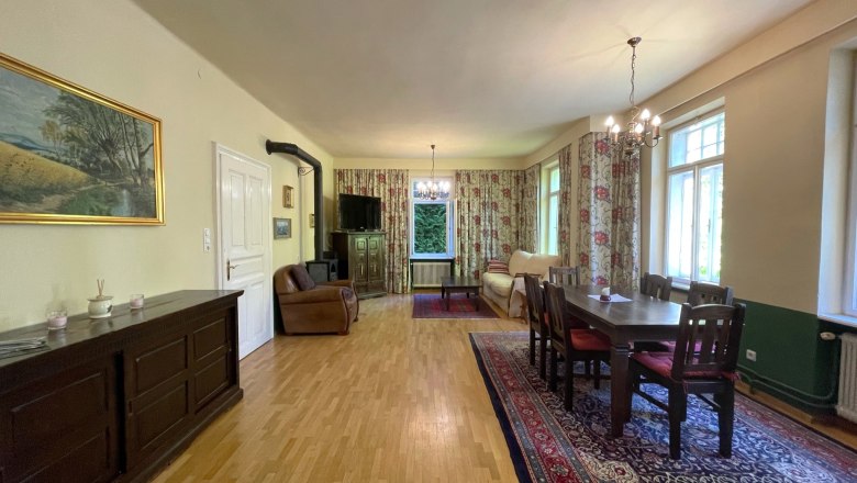 Wohnzimmer Essbereich, © Vivian Knor Wohnzimmer Essbereich, © Vivian Knor