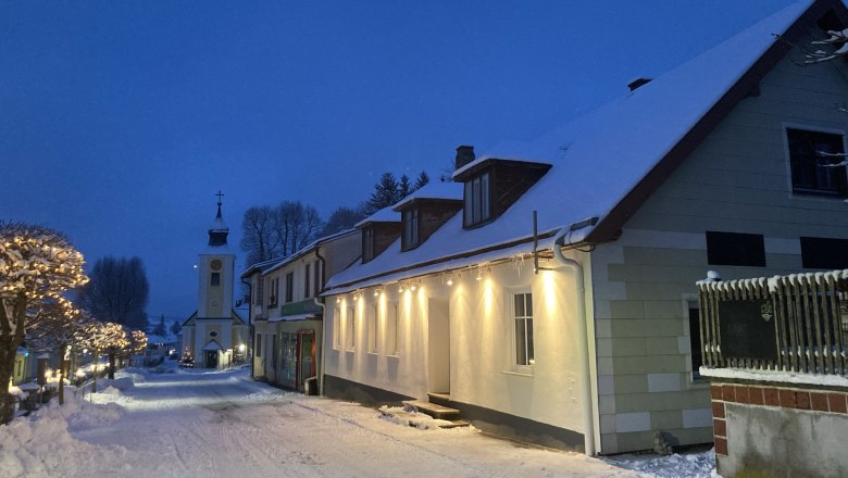 Das Bühnenwirtshaus im Winter, © Dieter Juster Das Bühnenwirtshaus im Winter, © Dieter Juster