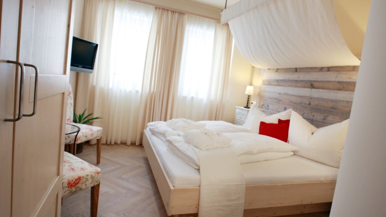 Zimmer Hotel Fahrnberger, © Hotel Fahrnberger Zimmer Hotel Fahrnberger, © Hotel Fahrnberger