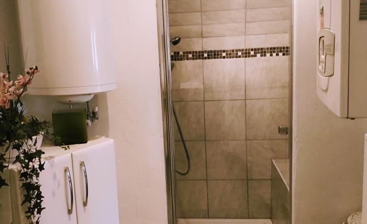 Badezimmer im Studio-Appartment, © Kerstin Weißenböck Badezimmer im Studio-Appartment, © Kerstin Weißenböck