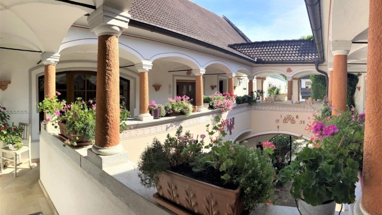 arkadenhof-am-renaissancehof-kerschner, © Mostviertel Tourismus, Eva Stern arkadenhof-am-renaissancehof-kerschner, © Mostviertel Tourismus, Eva Stern