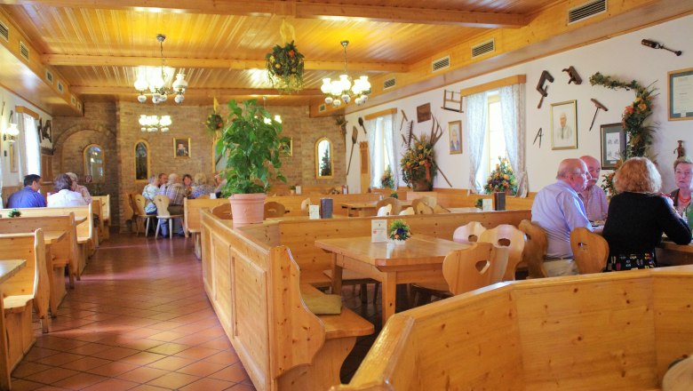 Heurigenlokal, © Gisela Plank / www.informativ.cc Heurigenlokal, © Gisela Plank / www.informativ.cc