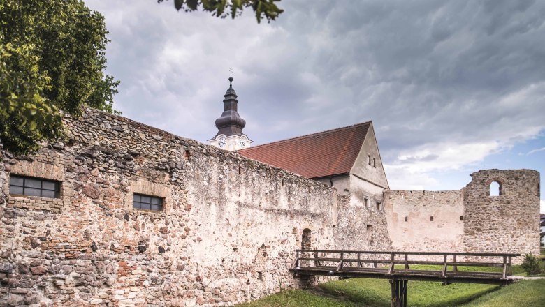 Spuren der Römer in Mautern, © Donau NÖ/Daniela Matejschek Spuren der Römer in Mautern, © Donau NÖ/Daniela Matejschek