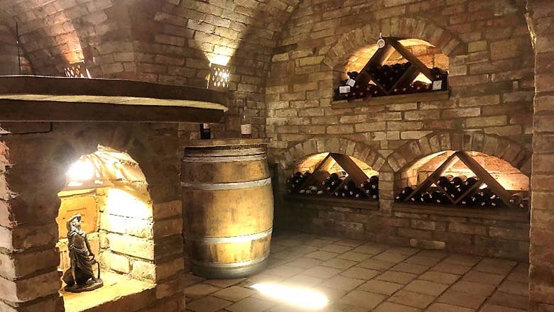 Vinothek, © Claudia Schwendimann Vinothek, © Claudia Schwendimann