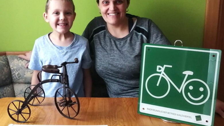 Auszeichnung "Radfreundlicher Betrieb", © Martina Bachzelt Auszeichnung "Radfreundlicher Betrieb", © Martina Bachzelt