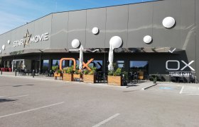 KWTD - Star Kino und OX Steaks & Grill Aussenansicht, © Donau Niederösterreich / Michaela Schubert Restaurant und Kino Ansicht von außen