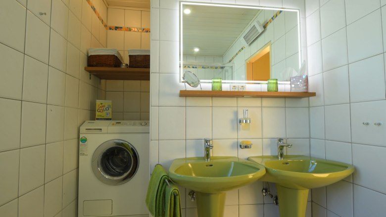 Fewo Badezimmer, © Regina Petric Fewo Badezimmer, © Regina Petric