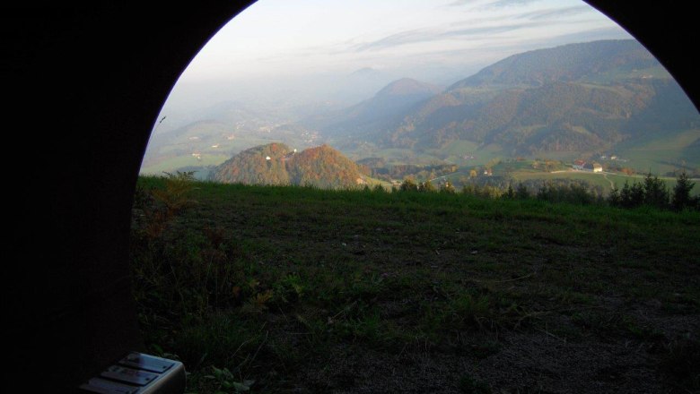 Hörsessel Zattelsberg, © Eisenstraße Niederösterreich Hörsessel Zattelsberg, © Eisenstraße Niederösterreich