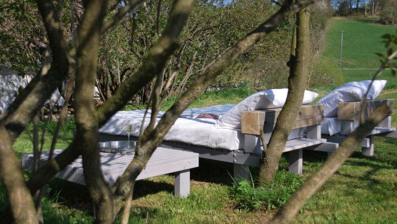 Wiesenbett II, © René Prinz Wiesenbett II, © René Prinz