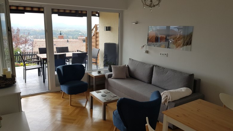 Wohnzimmer mit Terrasse, © Familie Gföhler Wohnzimmer mit Terrasse, © Familie Gföhler