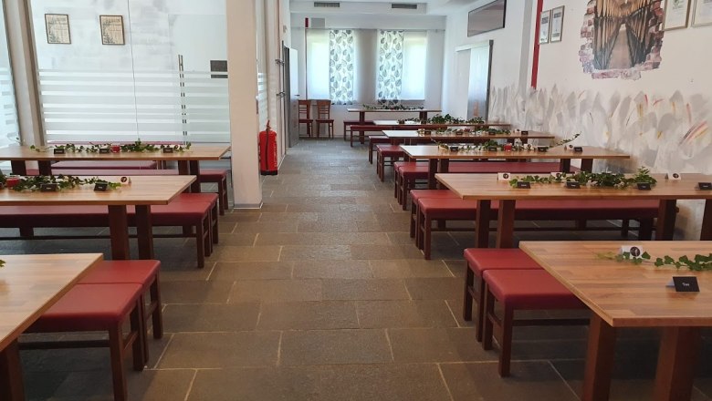 Heurigen & Weinbau Reisinger, © Heurigen & Weinbau Reisinger Heurigen & Weinbau Reisinger, © Heurigen & Weinbau Reisinger