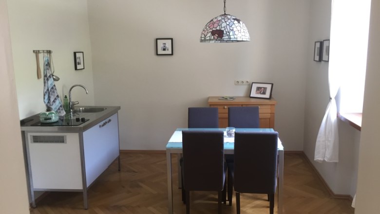 Küche in der ehemaligen Bahnwärterwohnung, © M. Schorn Küche in der ehemaligen Bahnwärterwohnung, © M. Schorn