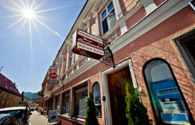 Kaufhaus Gurtner_Aussenansicht_c_Familie Gurtner, © Familie Gurtner Kaufhaus Gurtner_Aussenansicht_c_Familie Gurtner, © Familie Gurtner