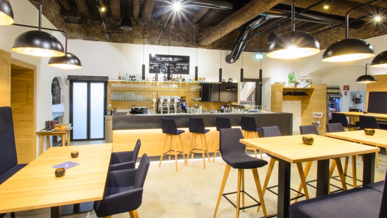 Innenansicht Restaurant Gozzo by Late, © Charly Teuschl Innenansicht Restaurant Gozzo by Late, © Charly Teuschl