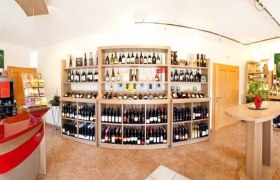 Wein & Genuss, © Elisabeth Hausgnost Wein & Genuss, © Elisabeth Hausgnost