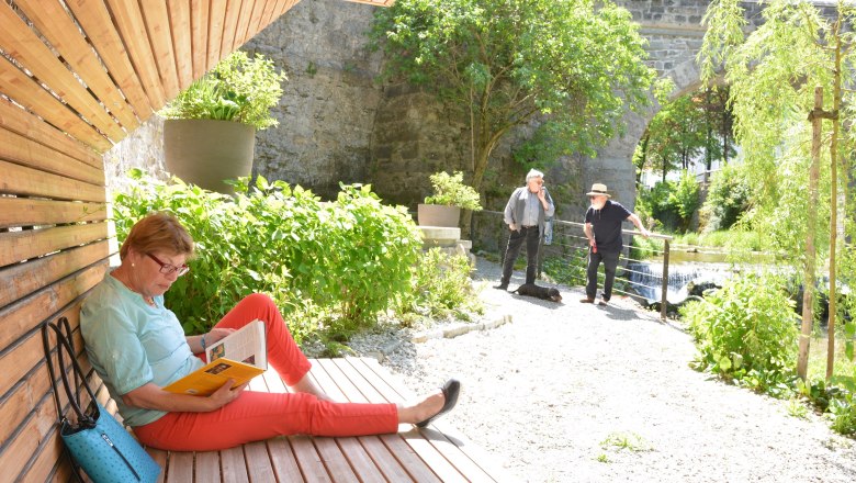 Ruheplatz beim Schwarzbach, © Stadt Waidhofen a/d Ybbs Ruheplatz beim Schwarzbach, © Stadt Waidhofen a/d Ybbs