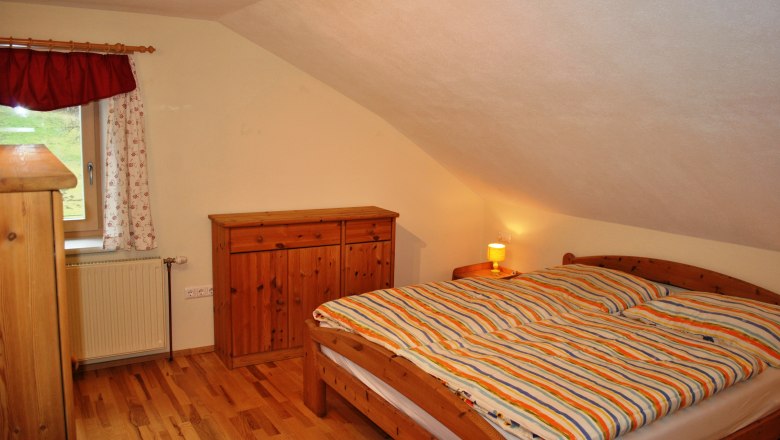 Schlafzimmer 1 in der Ferienwohnung Leitner, © Patrick Leitner Schlafzimmer 1 in der Ferienwohnung Leitner, © Patrick Leitner