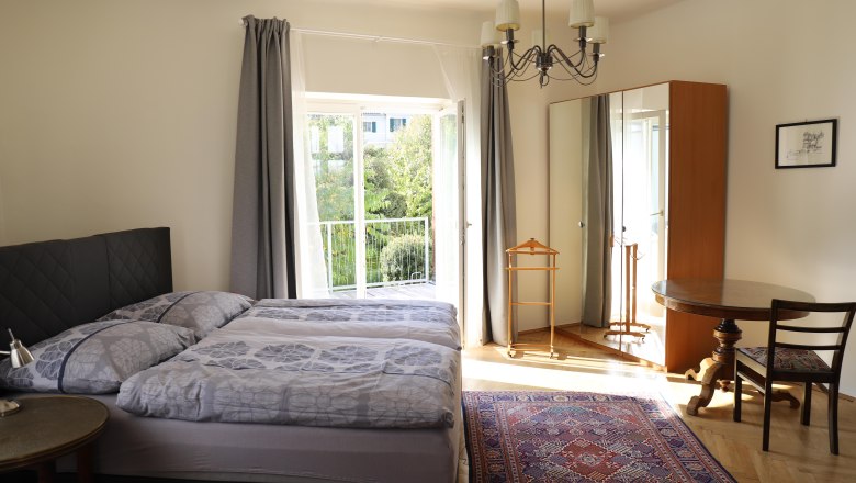 Schlafzimmer, © Elisabeth Hobik Schlafzimmer, © Elisabeth Hobik