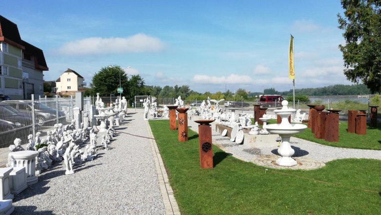 Kunstpark – Gartendekor Hickersberger, © Gartendekor-Verkauf Karl Hickersberger Kunstpark – Gartendekor Hickersberger, © Gartendekor-Verkauf Karl Hickersberger