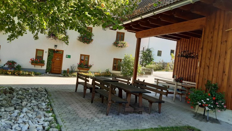 ein schönes Platzerl im Sommer, © Andrea Kronsteiner ein schönes Platzerl im Sommer, © Andrea Kronsteiner