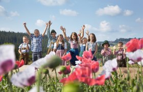 Mohndorf Armschlag, © © Mohnwirt Neuwiesinger Mohndorf Armschlag, © © Mohnwirt Neuwiesinger