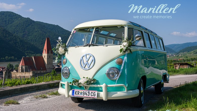 Hochzeitsauto mit Blumen, © Marillerl Hochzeitsauto mit Blumen, © Marillerl