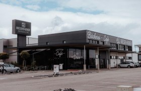 Cafe-Bäckerei-Konditorei Riesenhuber, © Bäckerei Riesenhuber Cafe-Bäckerei-Konditorei Riesenhuber, © Bäckerei Riesenhuber