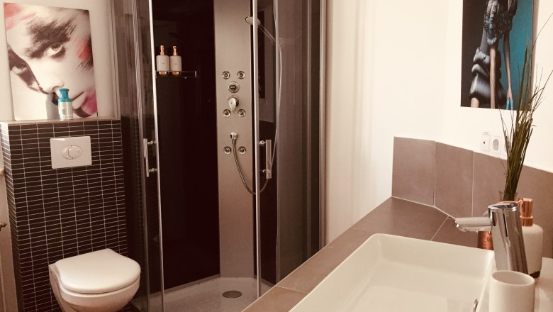 Badezimmer, © Oliver Szilagyi Badezimmer, © Oliver Szilagyi