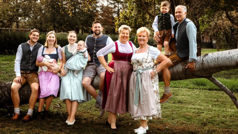 Unsere Familie, © Sophie Zahalka Unsere Familie, © Sophie Zahalka