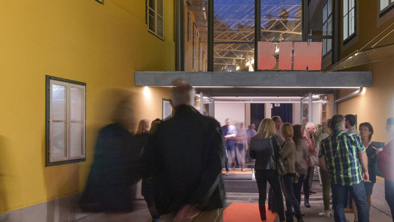 Bühne im Hof , © Joanna Pianka Bühne im Hof , © Joanna Pianka