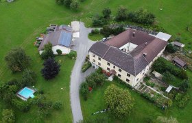 Hofansicht Landhof Familie Weinbacher, © Familie Weinbacher Hofansicht Landhof Familie Weinbacher, © Familie Weinbacher