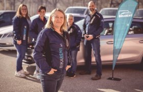 Bikarent, © Barbara Wagner Bikarent, © Barbara Wagner