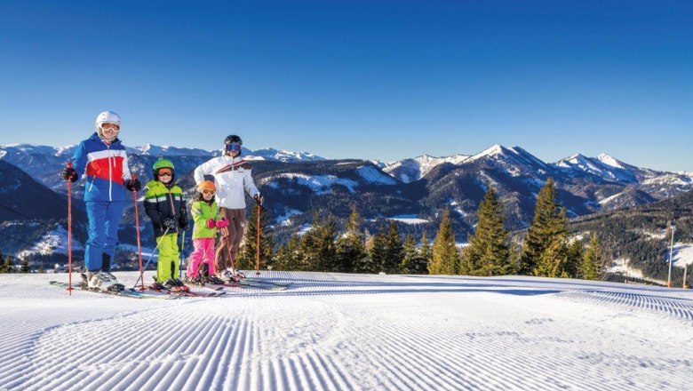 Familienskilauf, © Mariazeller Bürgeralpe/Rudy Dellinger Familienskilauf, © Mariazeller Bürgeralpe/Rudy Dellinger