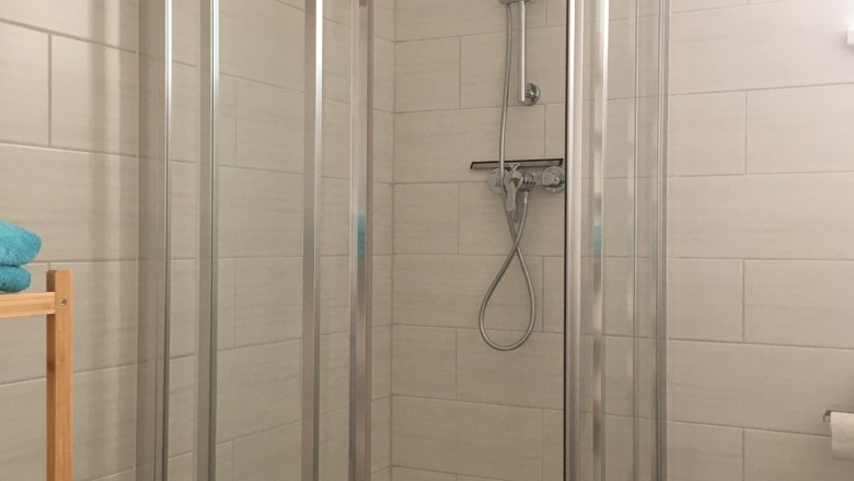 Dusche ebenerdig, © Haus Iris Mauerbach Dusche ebenerdig, © Haus Iris Mauerbach