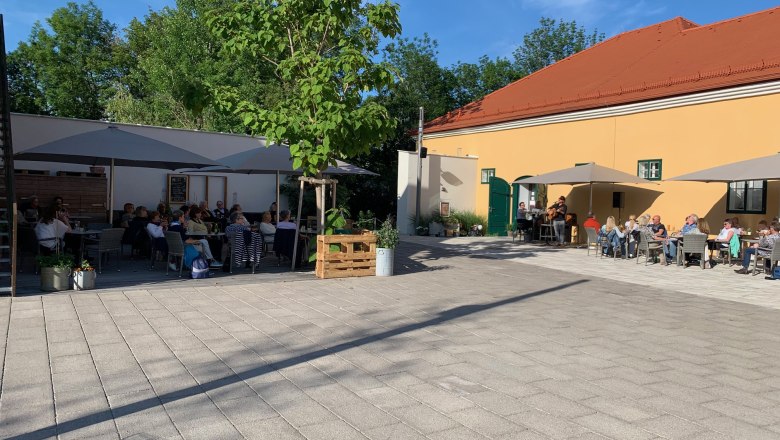 Gastgarten, © Sabine Mihola Wulz Gastgarten, © Sabine Mihola Wulz