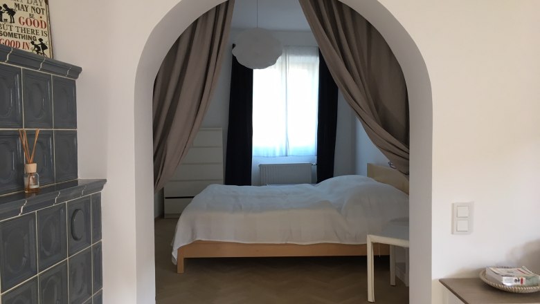 Bett Gästewohnung, © Nicole Höllerer Bett Gästewohnung, © Nicole Höllerer