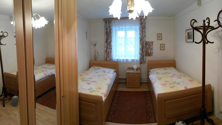 Schlafzimmer 2 im Haupthaus, © Andreas Dworan Schlafzimmer 2 im Haupthaus, © Andreas Dworan