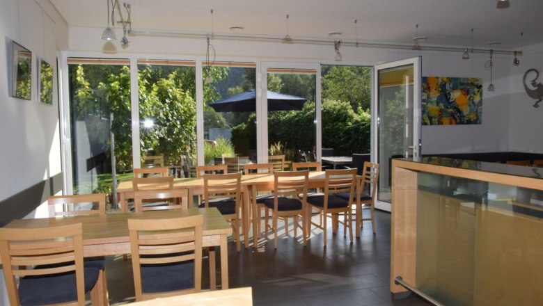 Heurigenlokal innen, © Weingut Bäuerl Heurigenlokal innen, © Weingut Bäuerl