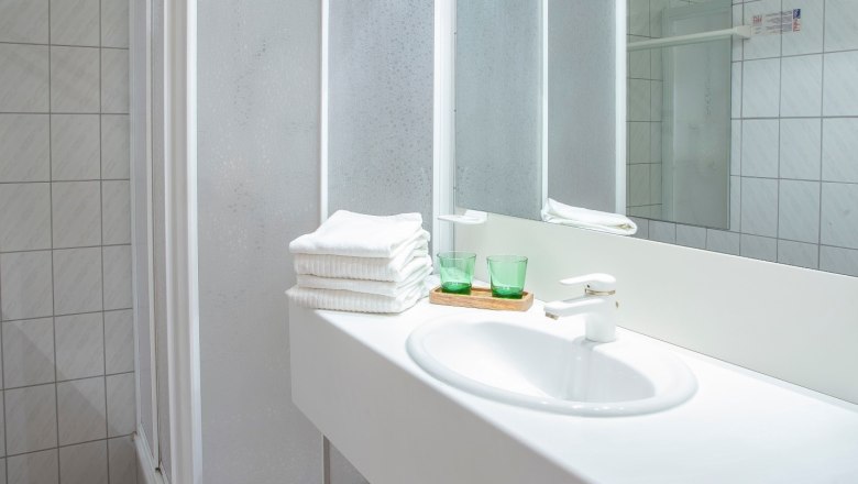 Bad Doppelzimmer, © Kastnermedia Bad Doppelzimmer, © Kastnermedia