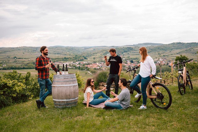 WinEcycle Tours, © Natalie Paloma WinEcycle Tours, © Natalie Paloma