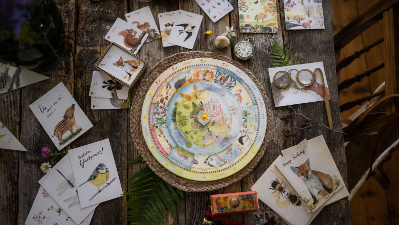 Jahresuhr und Papeterie, © Atelier Baldrian & Hackel Jahresuhr und Papeterie, © Atelier Baldrian & Hackel