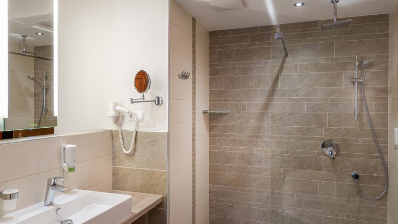 Trojan Zimmer Bad, © Das Steinberger Trojan Zimmer Bad, © Das Steinberger