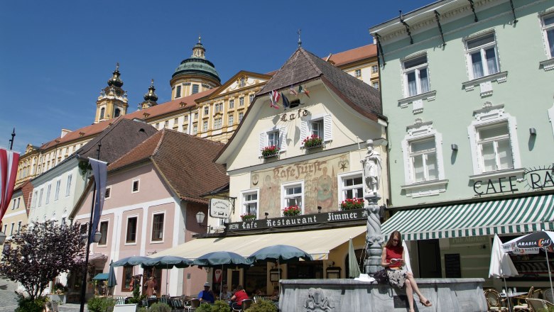 Kolomanibrunnen in Melk, © Donau Niederösterreich/ Steve Haider Kolomanibrunnen in Melk, © Donau Niederösterreich/ Steve Haider