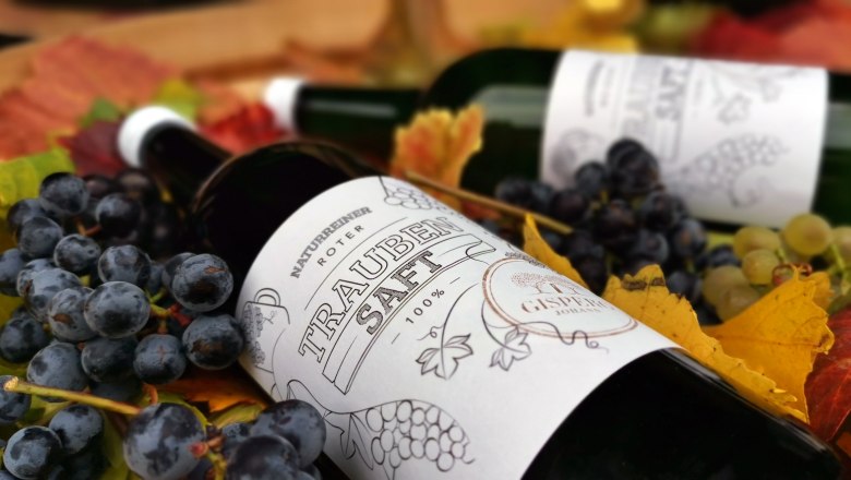 Traubensaft, © Weingut Johann Gisperg Traubensaft, © Weingut Johann Gisperg