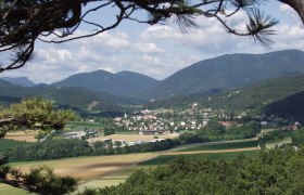WAB - Etappe 18: Waxeneckhaus - Markt Piesting, © z.V.g. Marktgemeinde Markt Piesting, Foto Werner Holy WAB - Etappe 18: Waxeneckhaus - Markt Piesting, © z.V.g. Marktgemeinde Markt Piesting, Foto Werner Holy