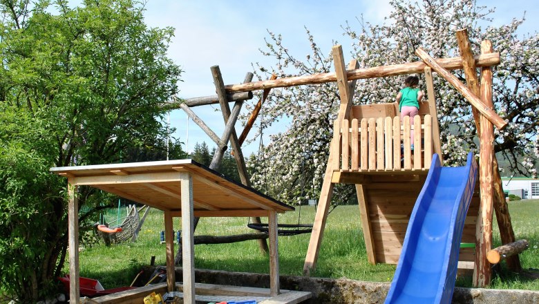 Eine Rutsche sorgt f&uuml;r ein bisschen Action., &copy; Patrick Leitner