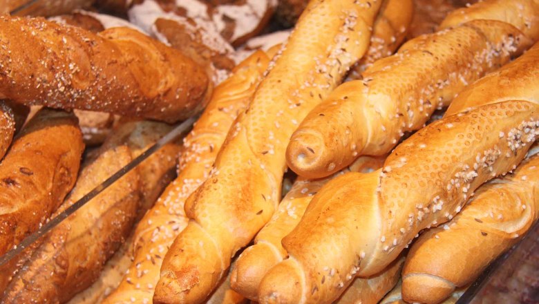 Mehrmals t&auml;glich frisches Brot und Geb&auml;ck, &copy; Weingartner