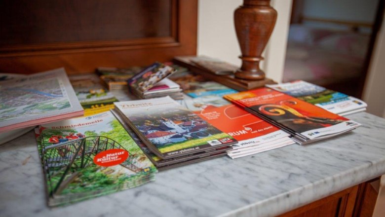 Gang, &copy; itjproductions