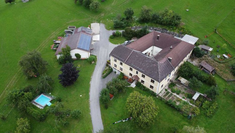 Hofansicht Landhof Familie Weinbacher, &copy; Familie Weinbacher